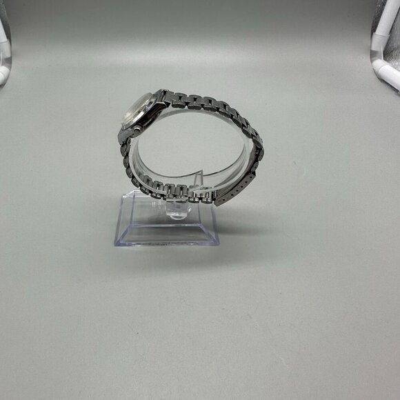 3/$30 Piratron Watch Women Silver Tone Day Date Quartz Classic Look 6.7 - Picture 4 of 15